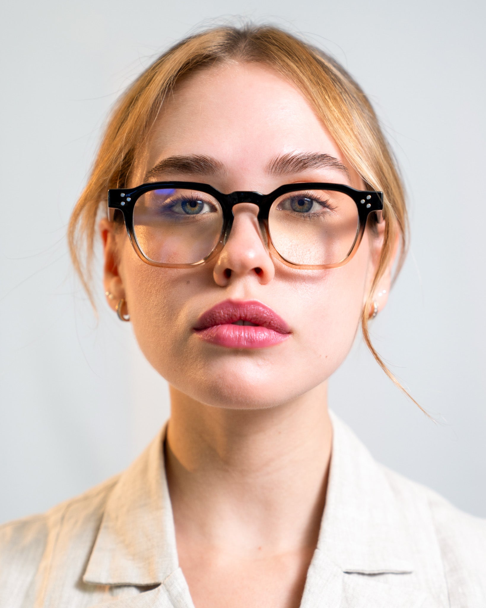 PIXXIESX BICK BLACK TEA BLUE LIGHT ELRAYO