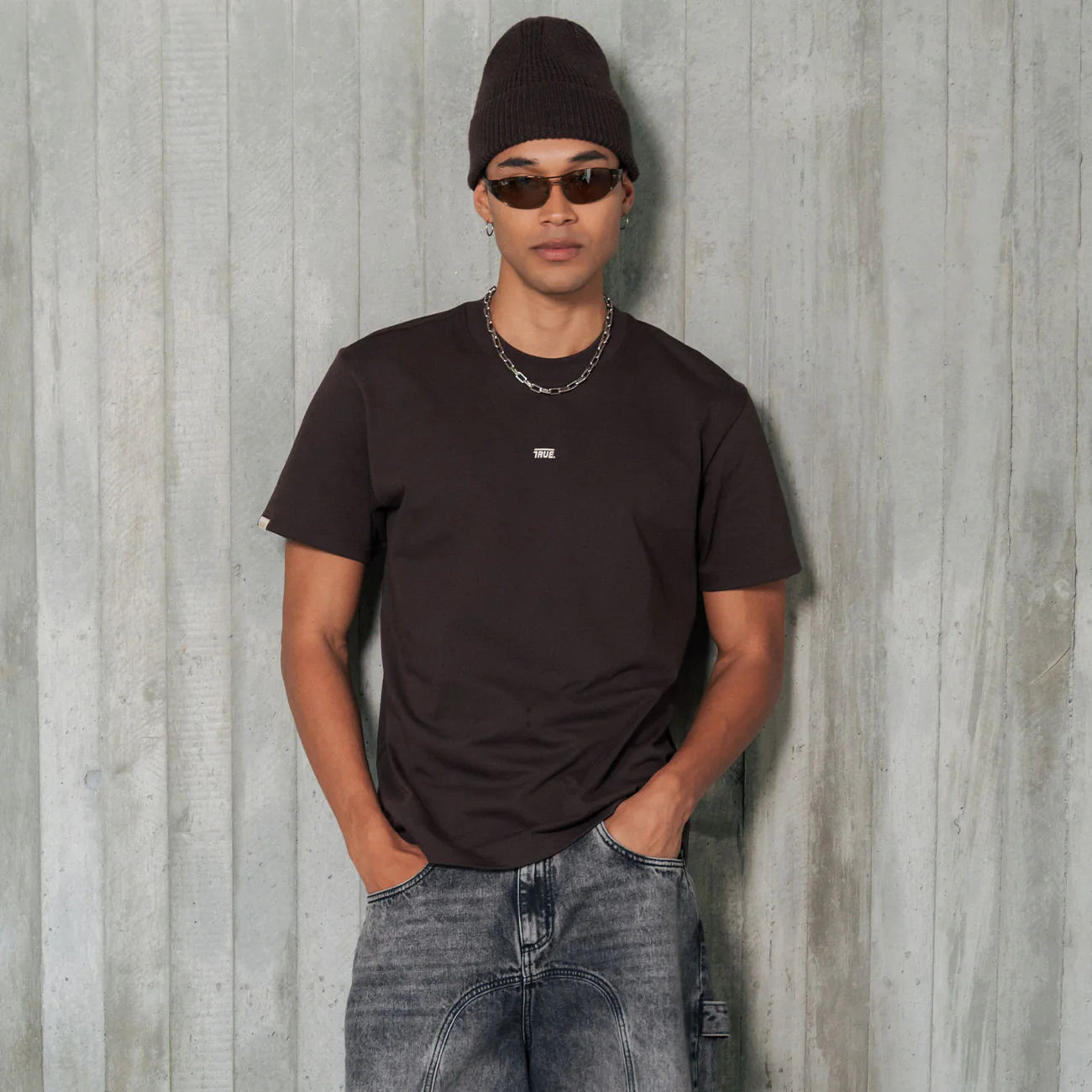 Classic T-Shirt - Brown