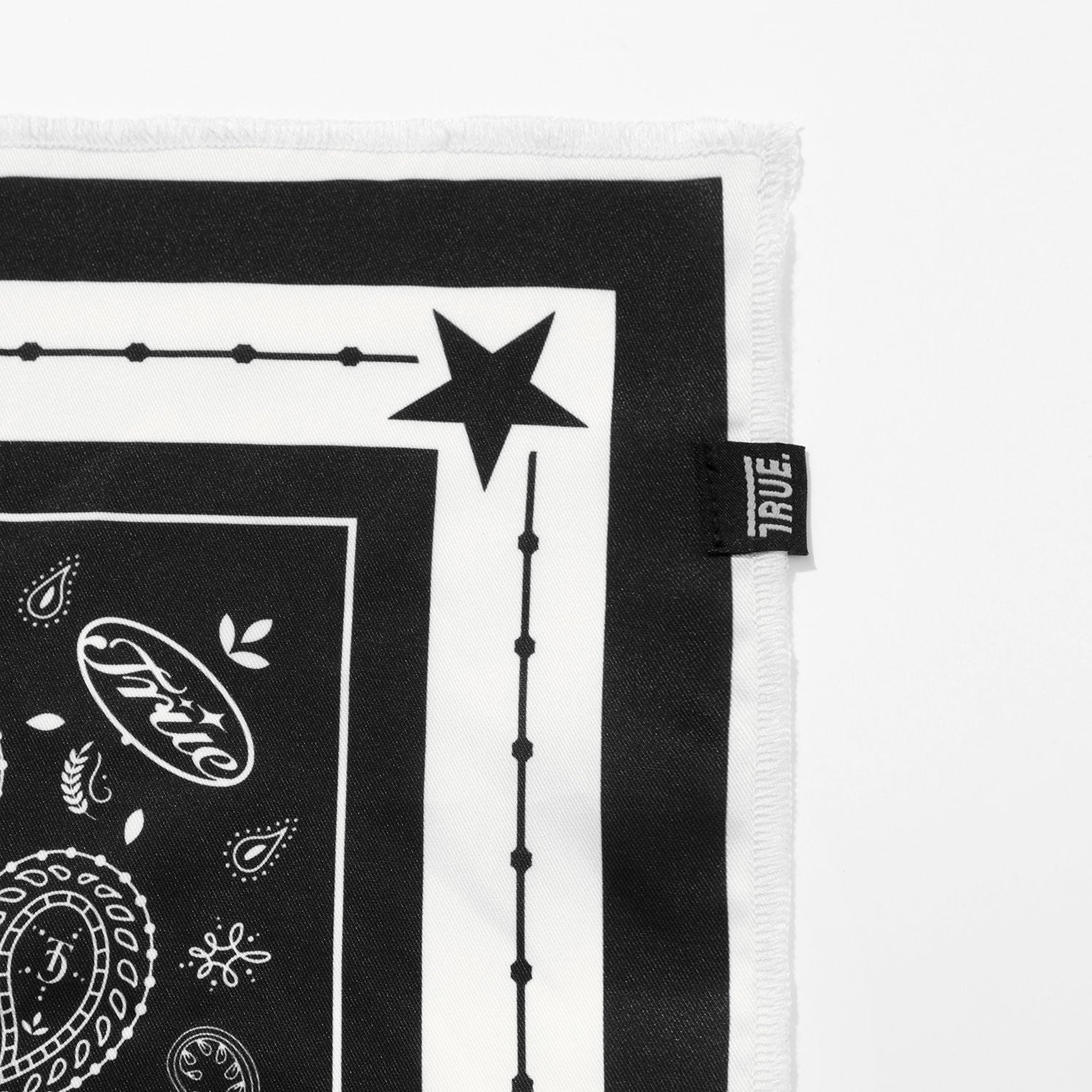 Colombia Bandana - Black TRUE