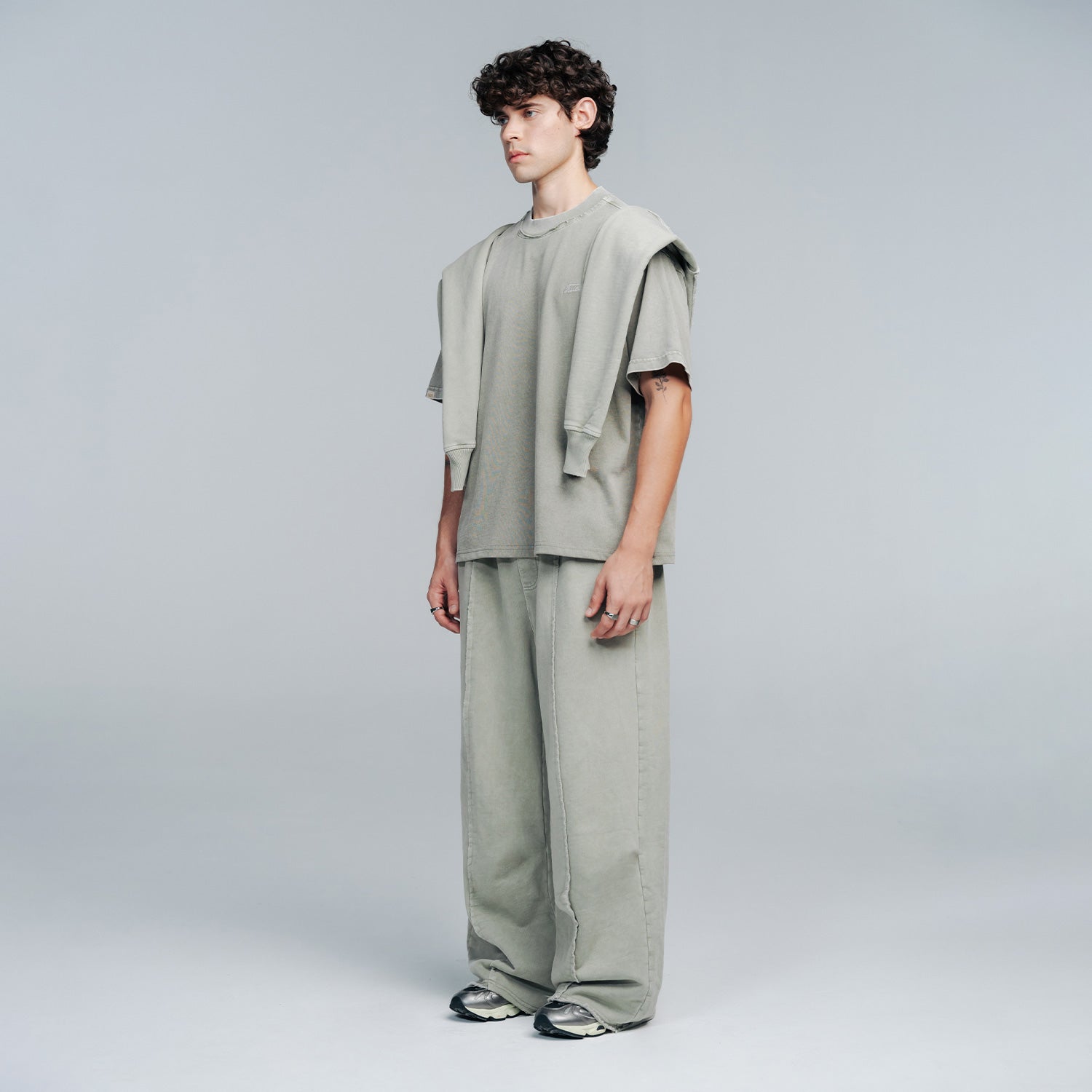 Core Boxy Tee - Light Gray