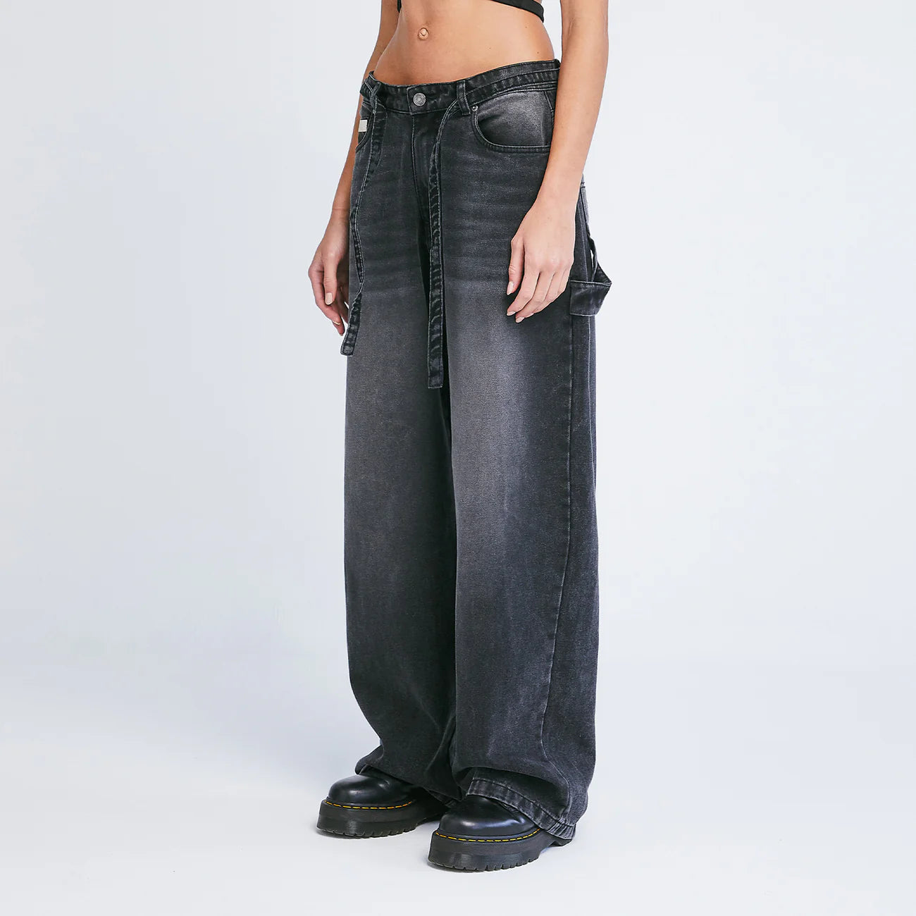 Dirty-Wash Mid-Rise Pants - Black