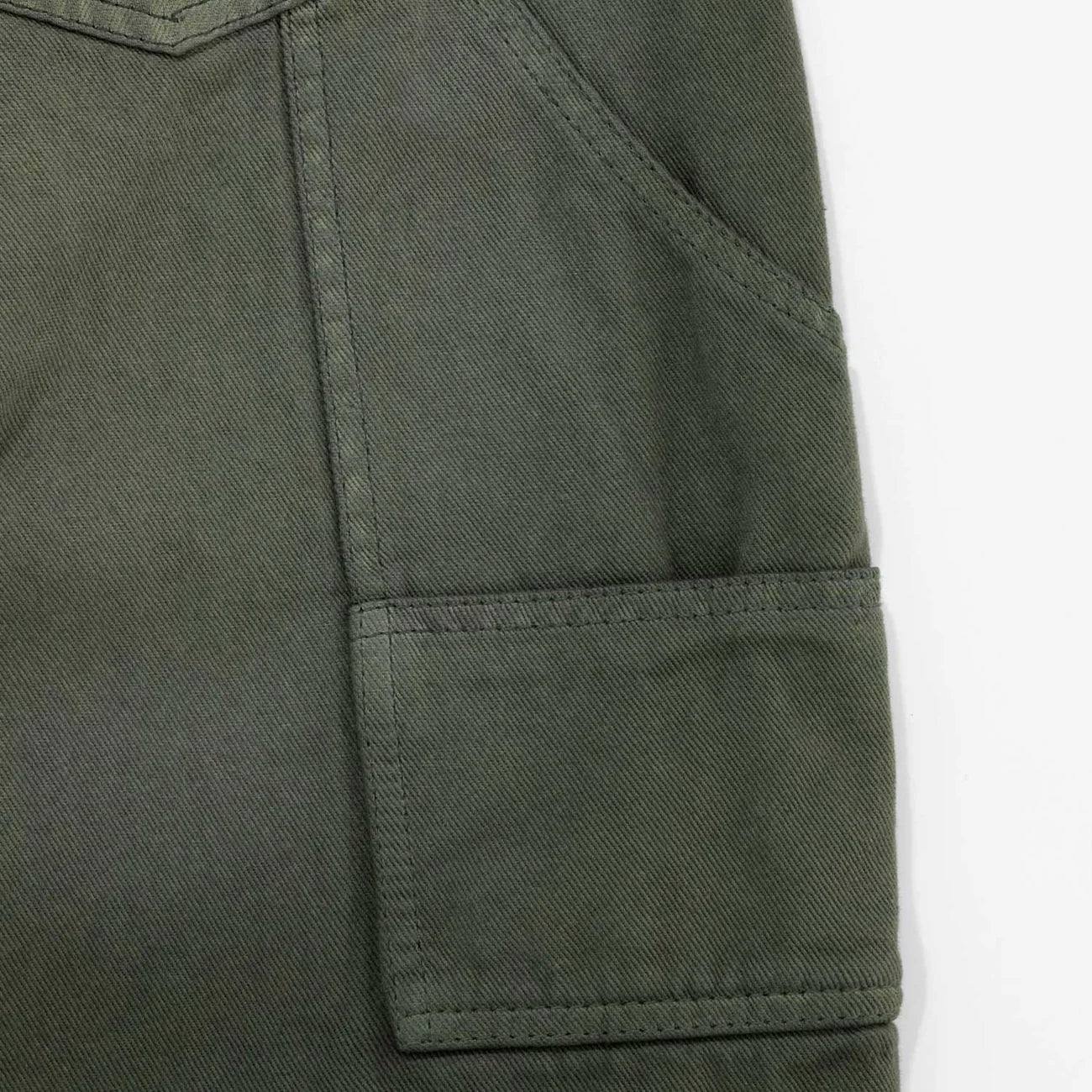 Dirty-Wash Low-Rise Pants - Military Green