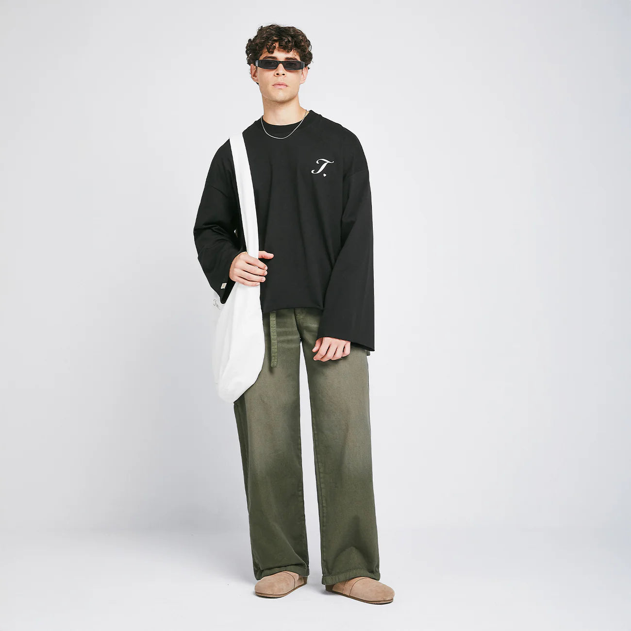 Dirty-Wash Low-Rise Pants - Military Green