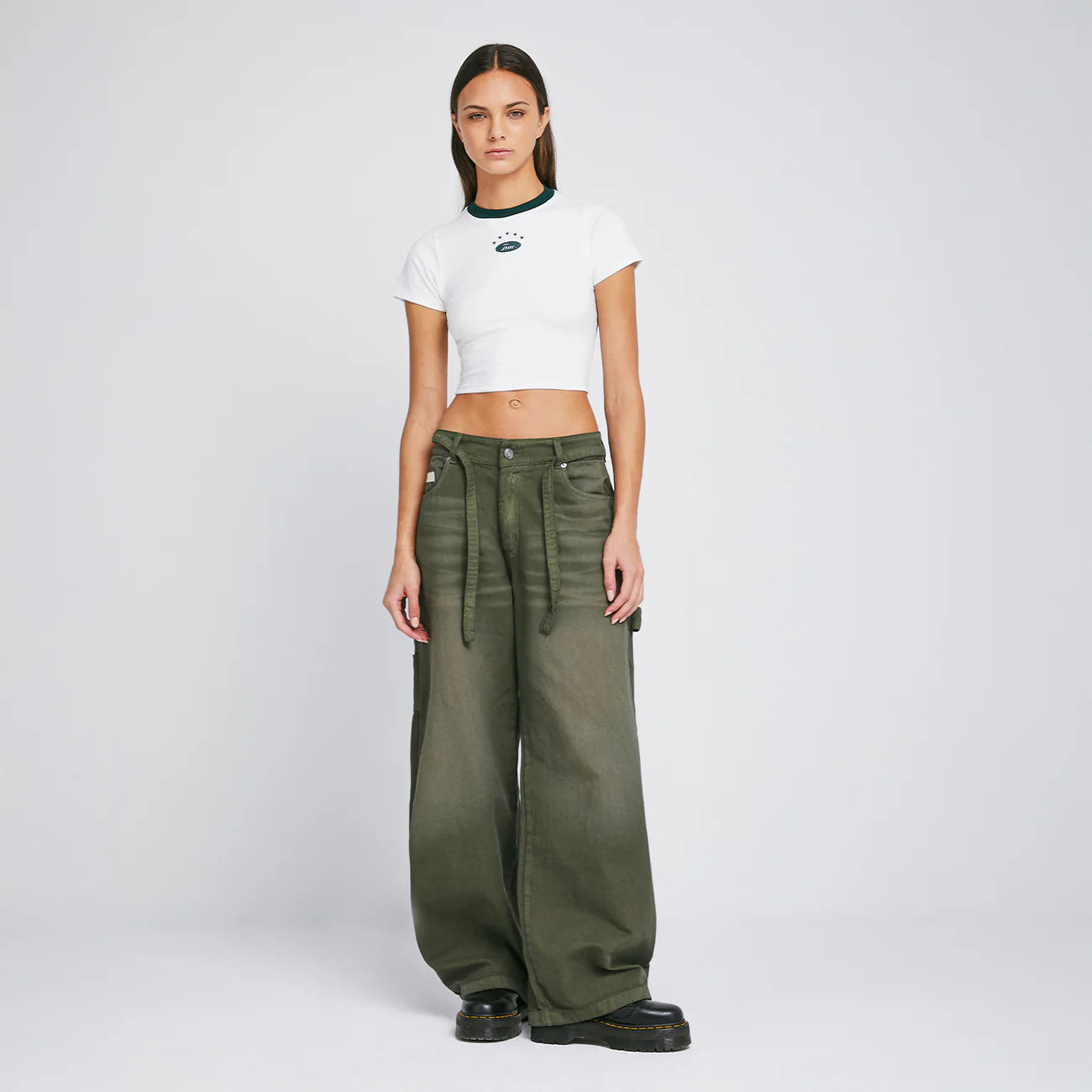 Dirty-Wash Low-Rise Pants - Military Green
