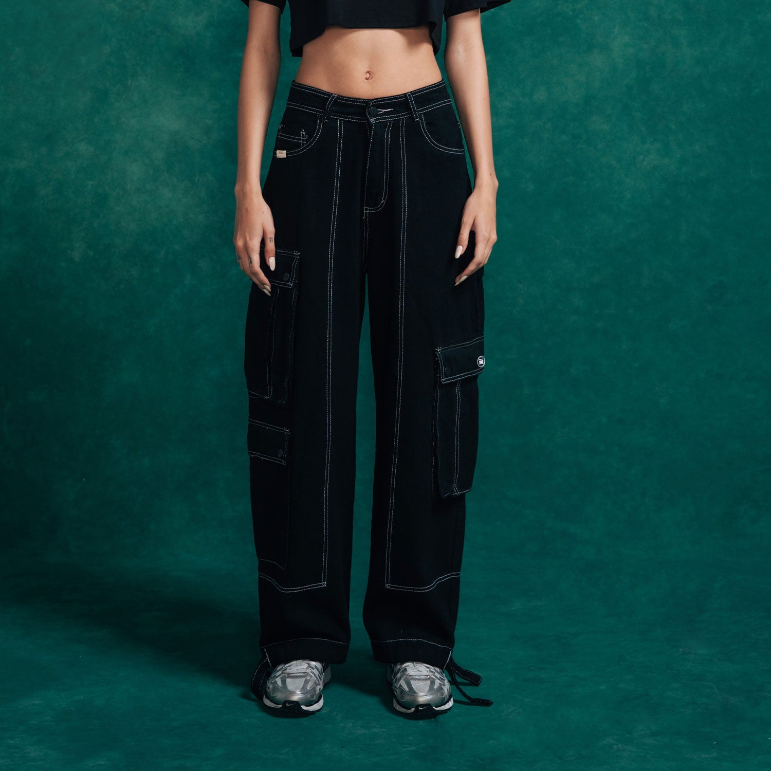 Pantalón Cargo Multi-Pocket - Negro